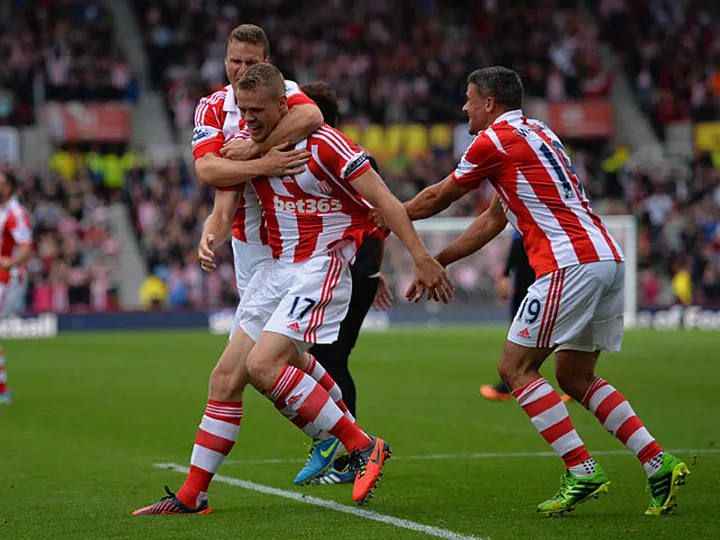 Stoke come from behind to beat Palace