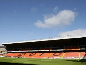 Dundee United welcome Peter Pawlett back for Celtic clash