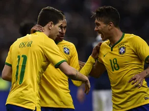 All square between France, Brazil