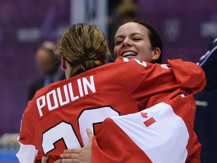 Szabados: Poulin is "a rock"