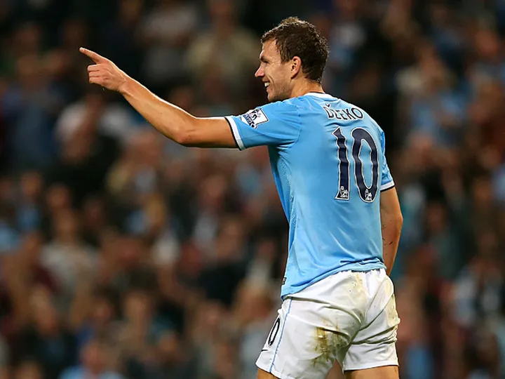 No Toure, Negredo in City XI