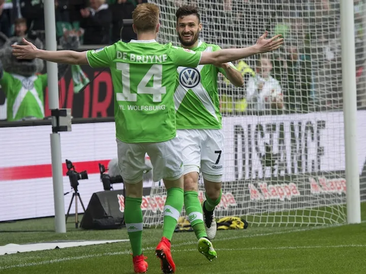 Borussia Dortmund peg back Wolfsburg