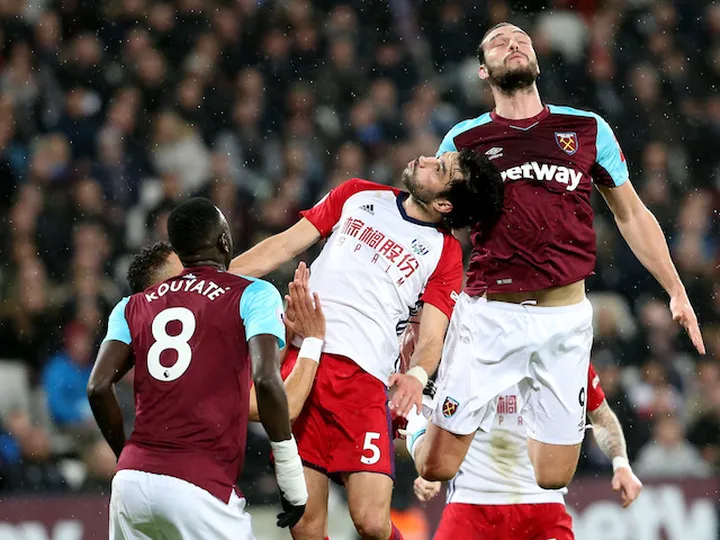 West Ham leave it late to beat West Brom
