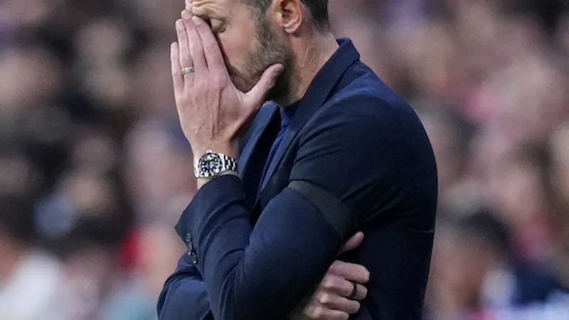 Conte and who? Man Utd 'split' over Carrick replacement as strong shortlist 'emerges'
