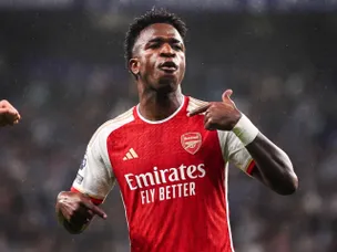 Vini Jr to Arsenal? Shock signing 'approved at all levels' amid Real contract struggles