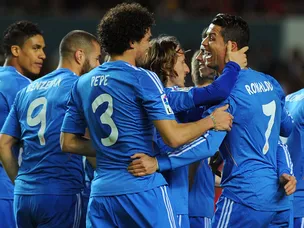 Real, Sevilla level at break