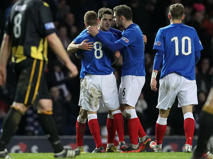 Little brace helps Rangers to victory