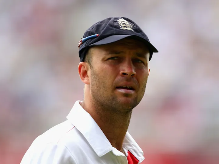 Trott returns home: Twitter reacts