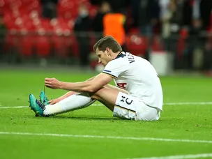 Jan Vertonghen suffers ankle injury
