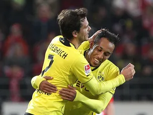Strong second half sees Dortmund beat Mainz
