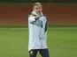Spain coach Luis Enrique during training on November 14, 2022