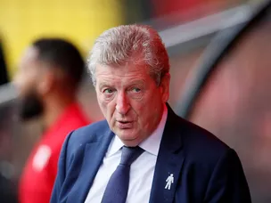 Hodgson: 'Capoue tackle affected Zaha'
