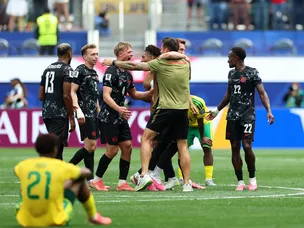 Eustaquio late goal leads Canada to last 16