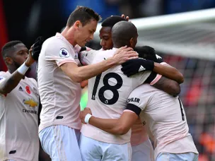 Wright tips Man United to beat Juventus