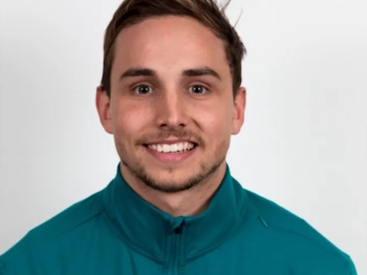 Bedggood takes Daley's 10m title