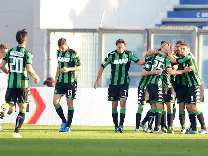 Sassuolo edge past Carpi
