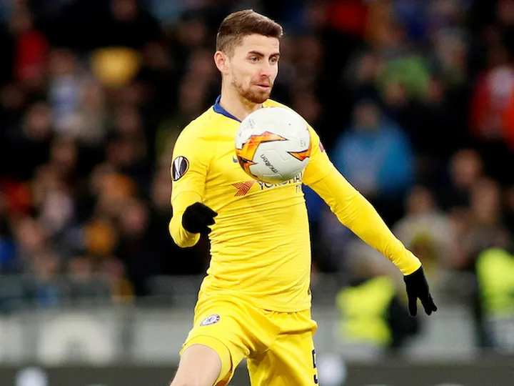 Report: Maurizio Sarri plotting Chelsea raid