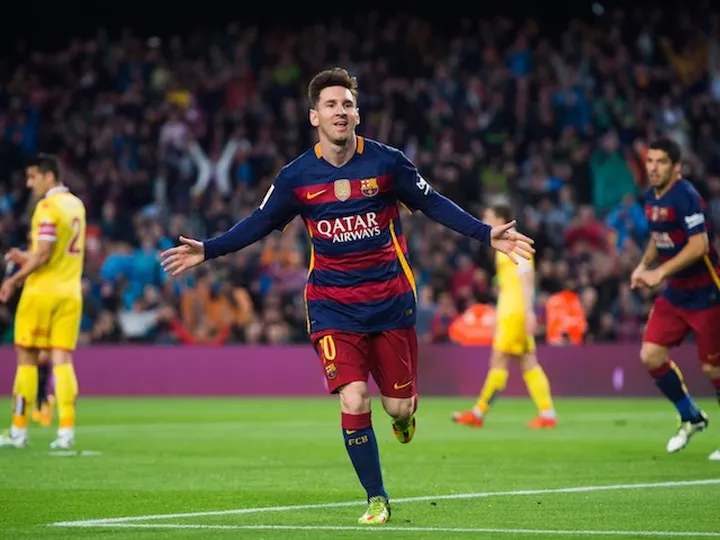Barcelona back on top of La Liga
