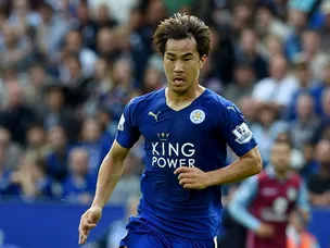 Ranieri makes three changes for Leicester