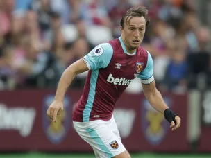 Noble urges fans to stick by West Ham