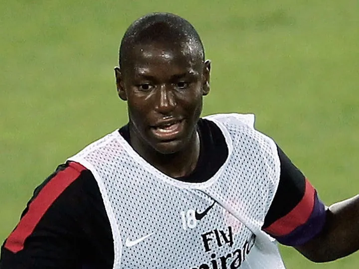 Afobe completes Wolves move