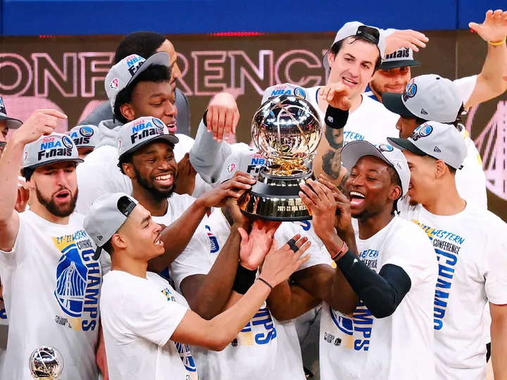 Golden State Warriors overcome Dallas Mavericks to make NBA Finals