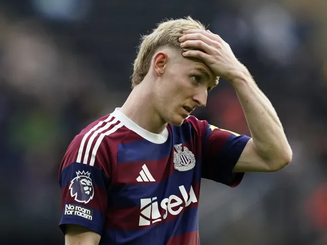 Newcastle United winger Anthony Gordon in September 2024.