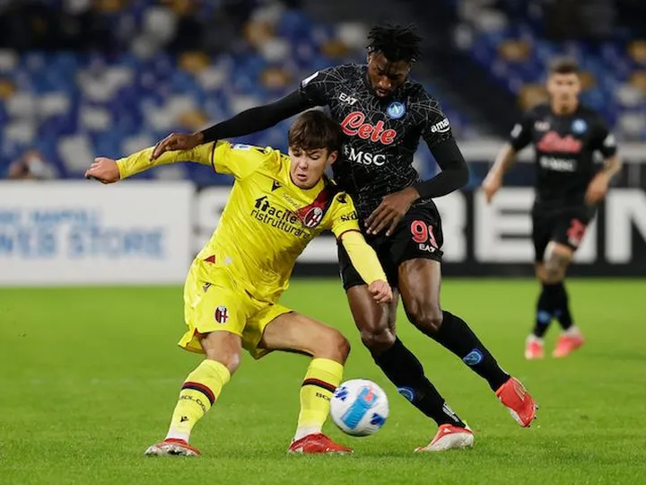 Arsenal 'join race for Bologna's Aaron Hickey'