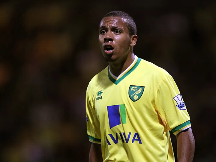 Smith joins Oldham on loan