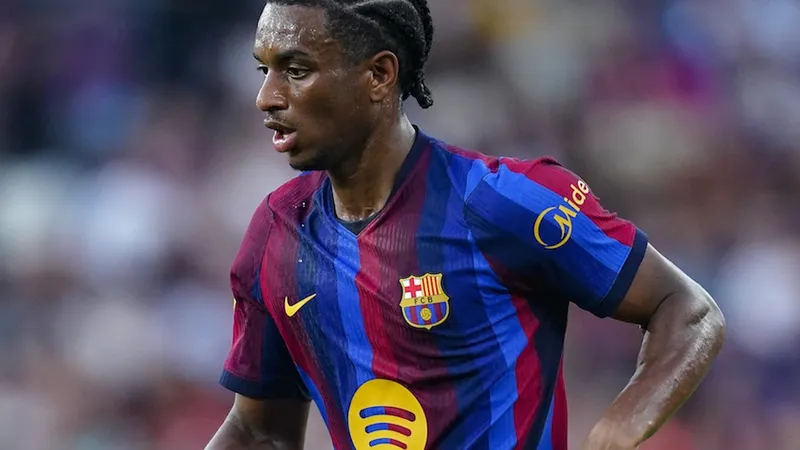 'Key advantage' - Liverpool ahead of Man Utd in Balde race?