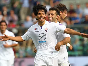Fiorentina maintain strong start
