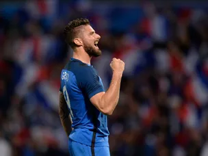 France thump Iceland to make semi-finals
