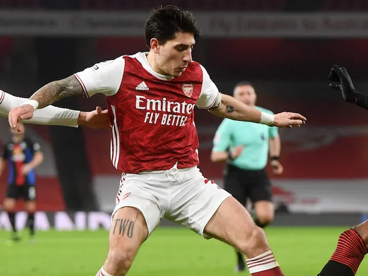 Hector Bellerin: 'We are beating ourselves'