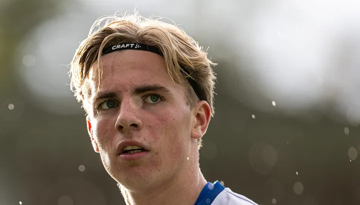 Chelsea transfer news: Arsenal, Blues 'intrigued' by 17-year-old Swedish talent