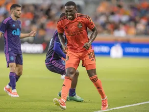 Houston vs. Los Angeles - prediction, team news, lineups