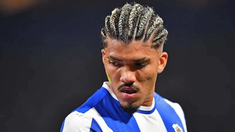 Liverpool dealt Gomes transfer blow as Porto make £84.7m 'decision'