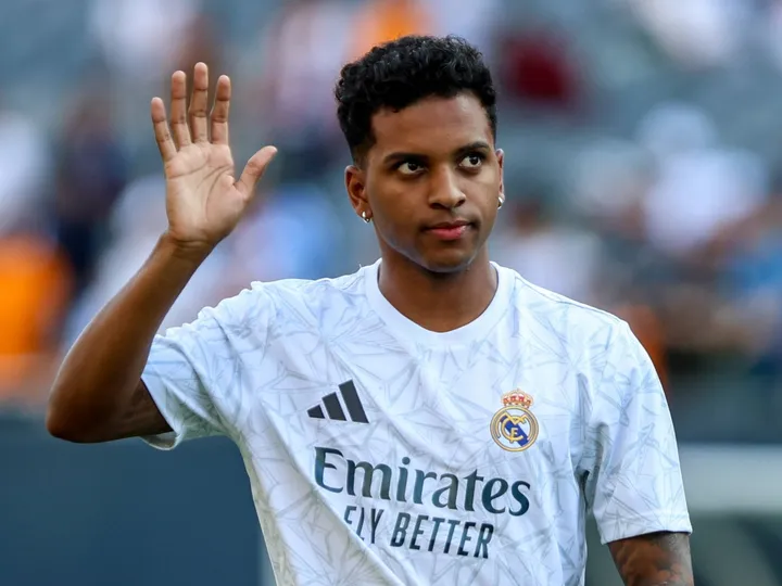 Gunners facing battle with rival for Rodrygo after 'approach' to agent