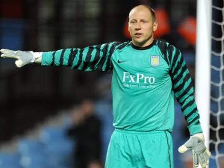 Ipswich plan Guzan loan
