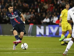Pastore gives PSG half-time advantage