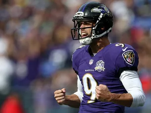 Ravens hold four-point lead over Browns