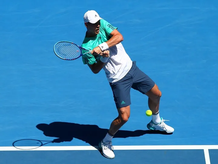 Berdych, Tsonga through to third round