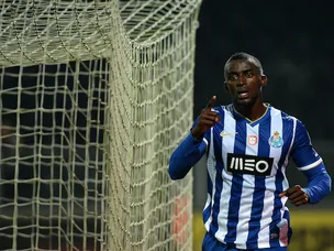 Martinez starts for Porto