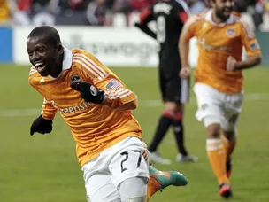 Houston retain Eastern Conference title