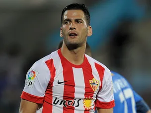 Mendez strike boosts Almeria's survival hopes