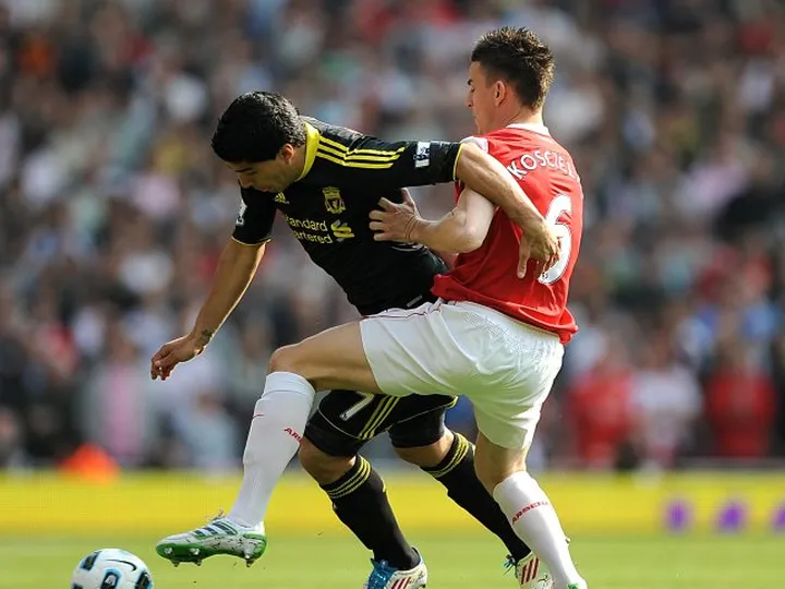 Koscielny brands Suarez a cheat