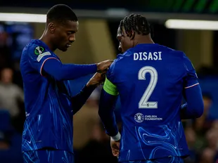 Chelsea outcast offered escape route by former manager?