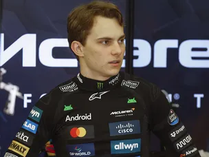 Piastri takes pole for Bahrain Grand Prix, McLaren teammate Norris upstaged