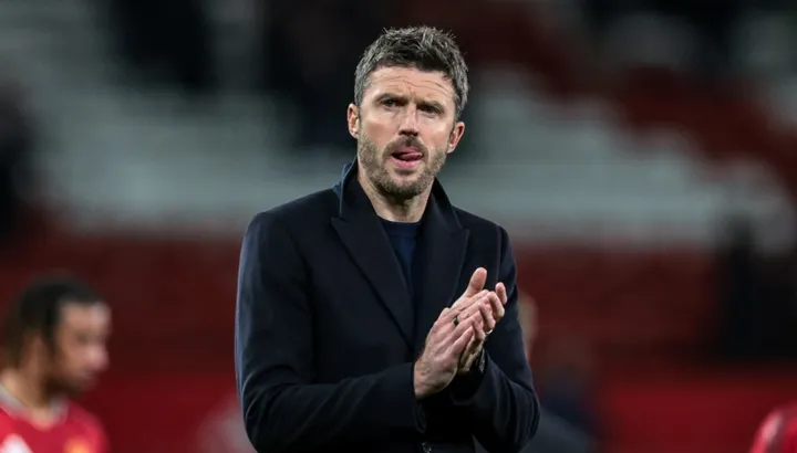 Man United transfer news: Michael Carrick fear as European giant would 'love' to sign Premier League midfield target