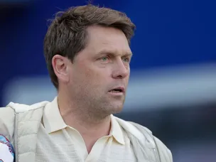 Luxembourg vs. Slovenia - prediction, team news, lineups