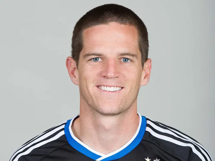 Montreal throw away two-goal lead